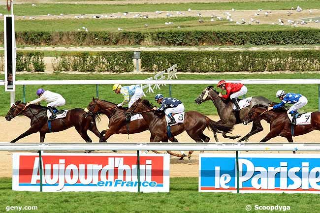 05/08/2012 - Deauville - Prix le Parisien - Aujourd'hui en France : Ankunft