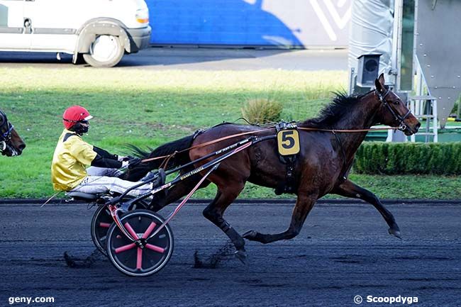 01/01/2022 - Vincennes - Prix de Meulan : Arrivée