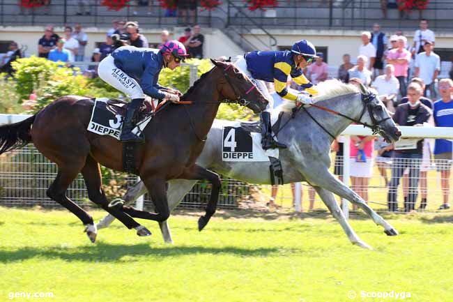 24/07/2022 - Dieppe - Prix de la Cité de Limes : Arrivée