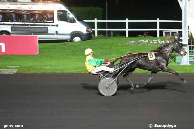 10/11/2015 - Vincennes - Prix Florentina : Arrivée