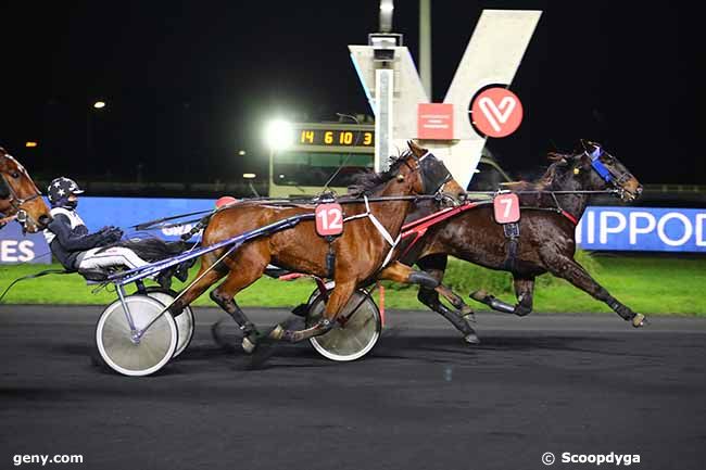 15/12/2022 - Vincennes - Prix de Lussac : Arrivée