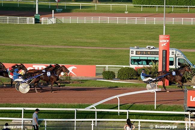 02/10/2023 - Enghien - Prix de la Bourse : Arrivée