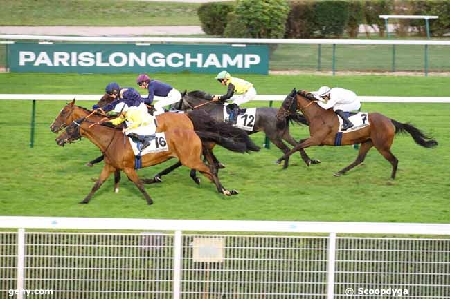 05/09/2024 - ParisLongchamp - Prix de l'Allée des Brouillards : Arrivée