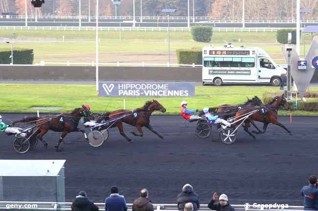 04/12/2024 - Vincennes - Prix d'Amberac : Arrivée