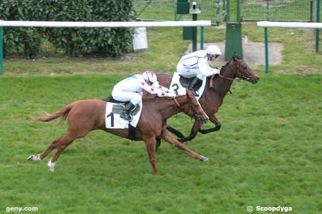 30/04/2012 - Chantilly - Prix Caravelle : Arrivée