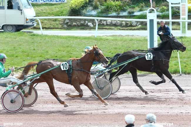 20/04/2016 - Pontchâteau - Prix de la Société des Courses de Nantes : Arrivée