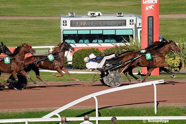 02/10/2023 - Enghien - Prix d'Egletons : Arrivée