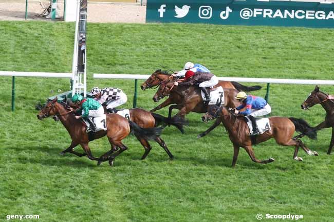 14/04/2024 - ParisLongchamp - Prix de la Grotte : Arrivée