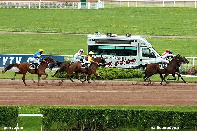 30/06/2012 - Enghien - Prix de la Place des Victoires : Arrivée