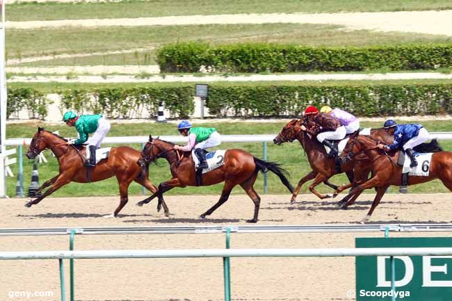 27/06/2015 - Deauville - Prix de la Source : Arrivée