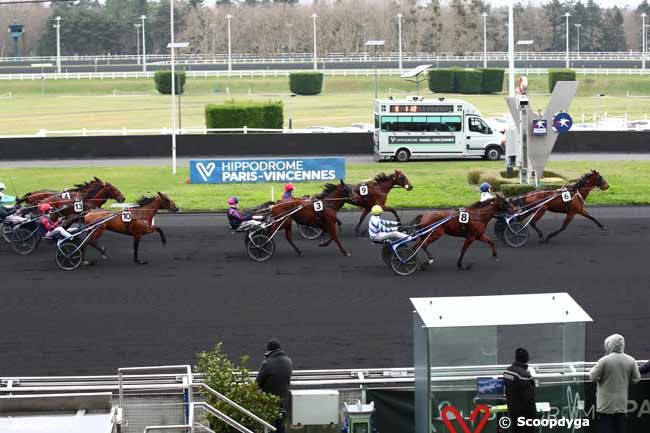 08/01/2024 - Vincennes - Prix de Montfort : Arrivée