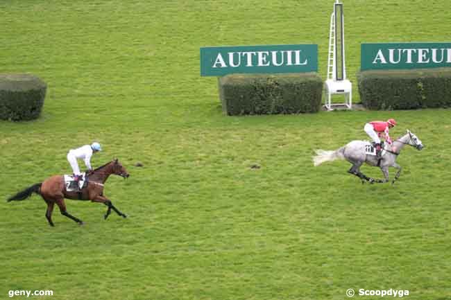 29/10/2011 - Auteuil - Prix Triquerville : Arrivée