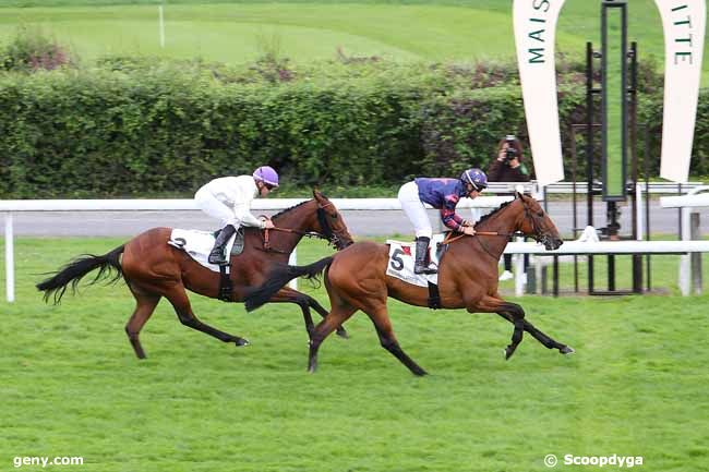 18/09/2015 - Maisons-Laffitte - Prix de Carrières-sous-Bois : Arrivée