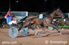 18/10/2025 - Enghien - Prix du Champ de Mars: Ankunft