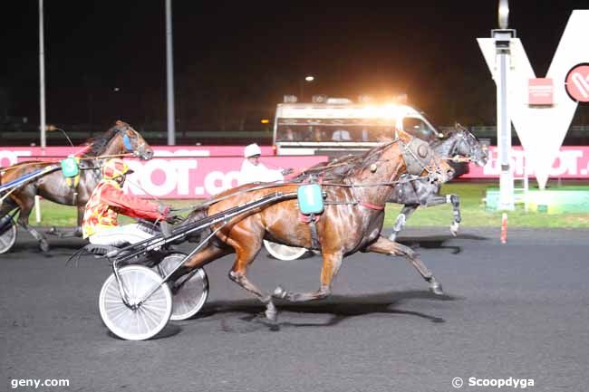 19/10/2018 - Vincennes - Prix Cyrène : Arrivée