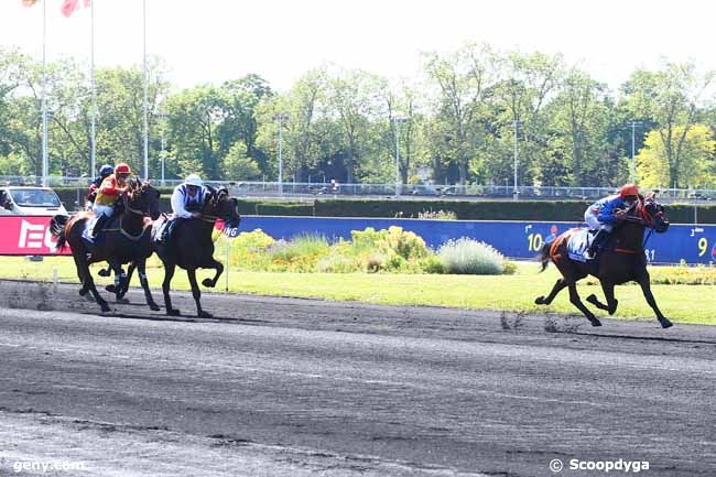 01/06/2021 - Vincennes - Etrier 5 Ans Qualif 2 - Prix V. Cavey : Arrivée