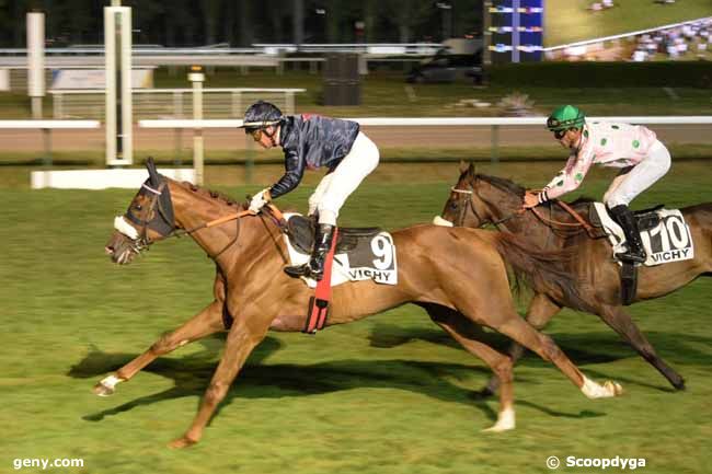 20/07/2022 - Vichy - Prix de l'Union des AQPS du Centre-Est : Arrivée