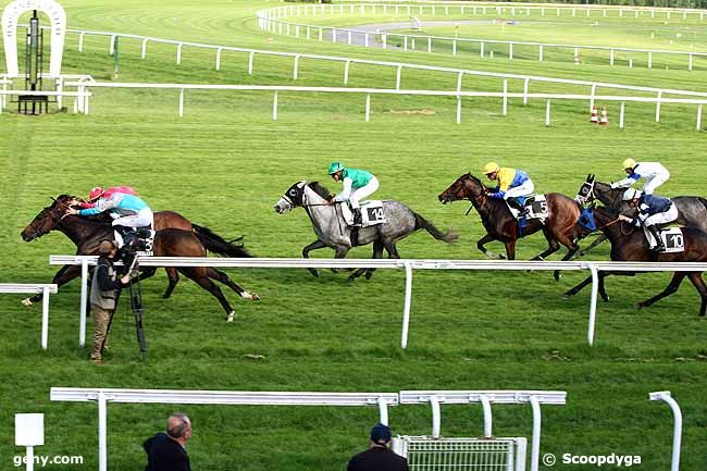 03/06/2015 - Maisons-Laffitte - Prix de la Croix de Noailles : Ankunft