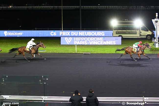 17/12/2021 - Vincennes - Prix du Neubourg : Arrivée