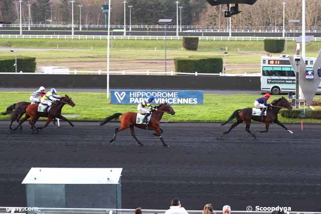 07/01/2025 - Vincennes - Prix de Castéra-Verduzan : Arrivée