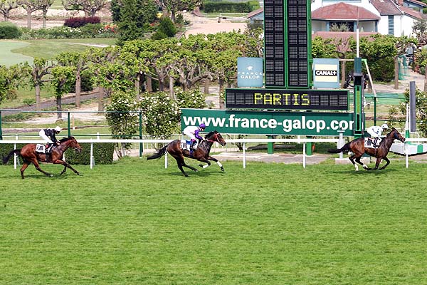 04/05/2007 - Saint-Cloud - Prix de Louviers : Arrivée