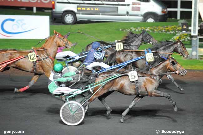 04/11/2011 - Vincennes - Prix Aurora : Ankunft