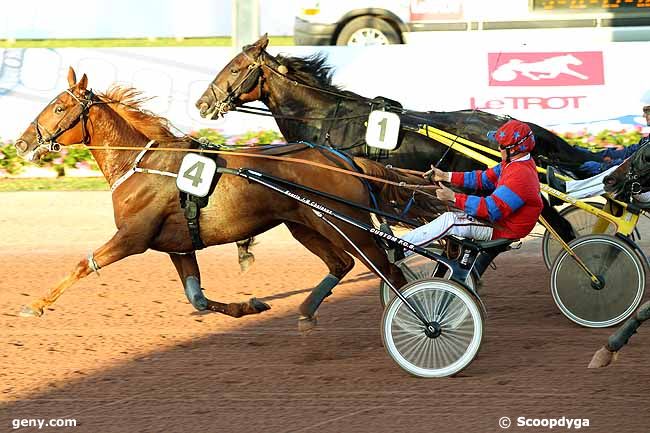 05/07/2013 - Cabourg - Prix des Fuschias (gr B) : Arrivée