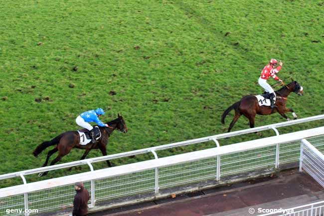 30/11/2017 - Auteuil - Prix de l'Aisne : Arrivée