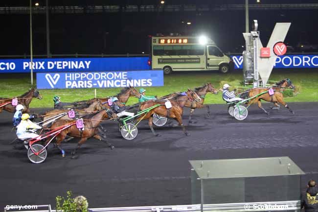 05/03/2022 - Vincennes - Prix d'Epinay : Arrivée