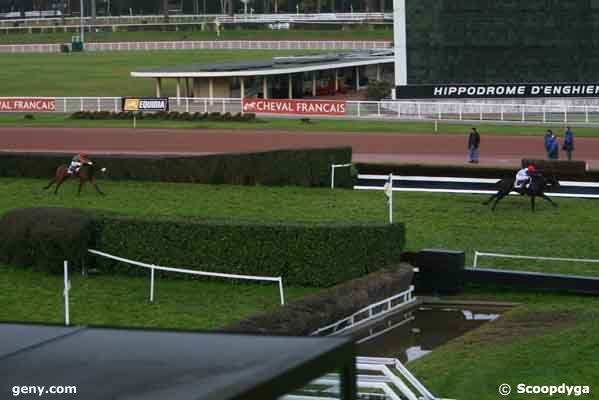 30/11/2007 - Enghien - Prix Oural : Arrivée