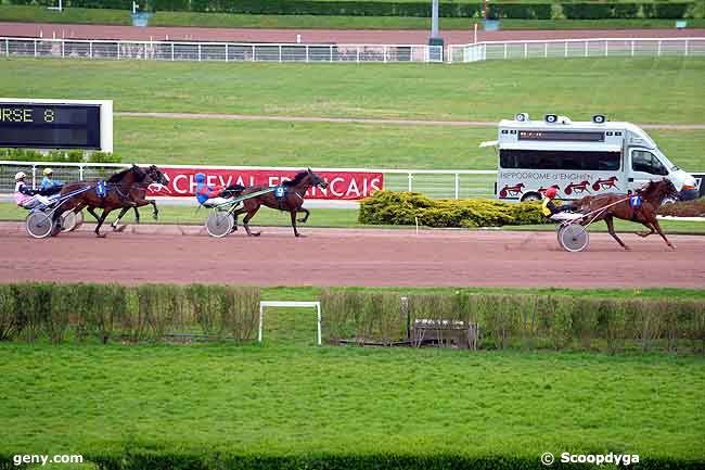 03/05/2010 - Enghien - Prix du Pont Notre-Dame : Ankunft