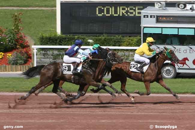 30/07/2011 - Enghien - Prix de la Place des Fêtes : Arrivée