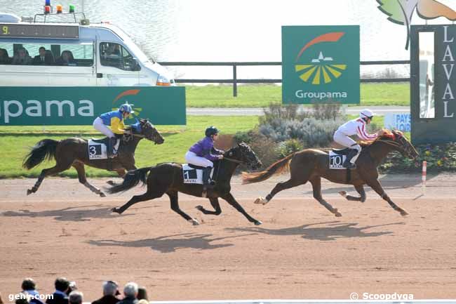 14/03/2012 - Laval - Prix de la Société du Cheval Français : Arrivée