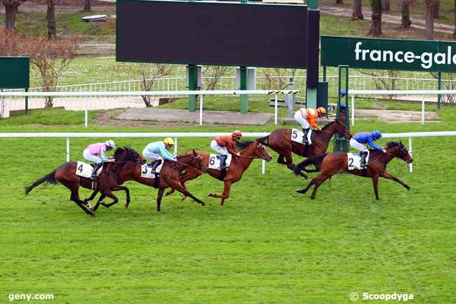 02/04/2018 - Saint-Cloud - Prix Durban : Result