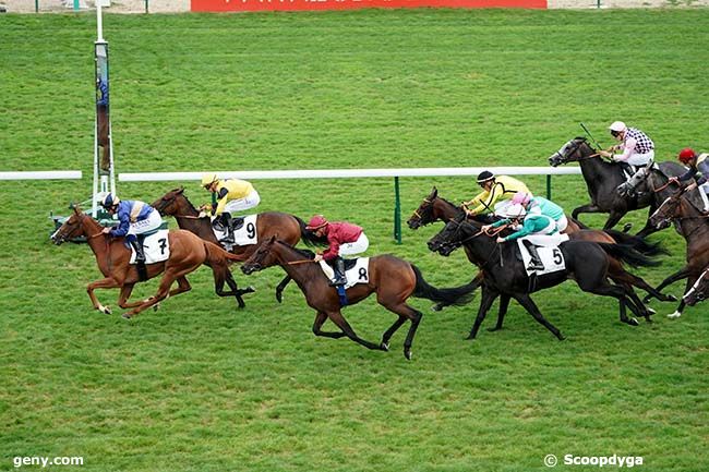 15/09/2022 - ParisLongchamp - Prix de la Place Jeanne d'Arc : Ankunft