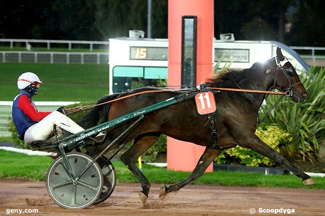 10/10/2024 - Enghien - Prix de la Porte de Champerret : Arrivée