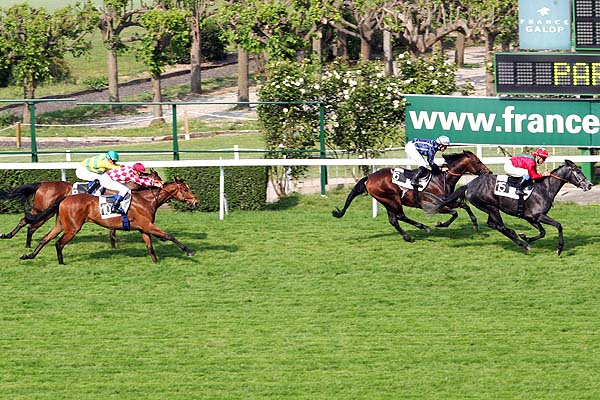 04/05/2007 - Saint-Cloud - Prix de Saint-Martin du Chêne : Arrivée