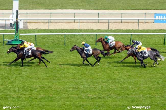 06/05/2010 - ParisLongchamp - Prix des Pavillons de Bercy : Arrivée