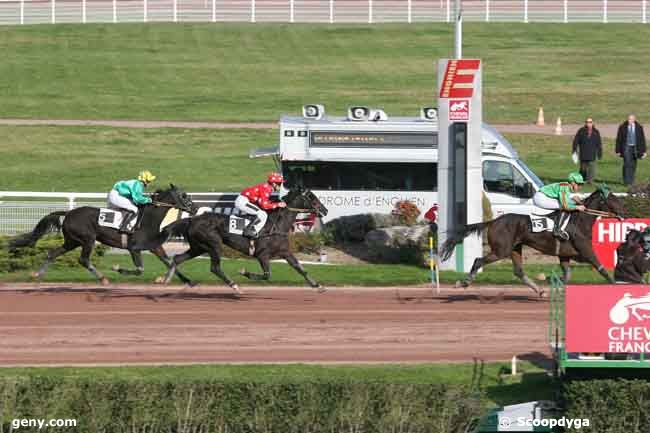 18/10/2010 - Enghien - Prix de la Porte d'Ivry : Arrivée