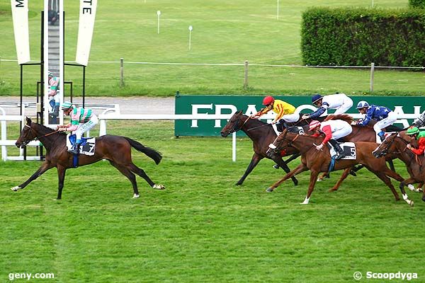 22/04/2014 - Maisons-Laffitte - Prix de Beauval : Arrivée