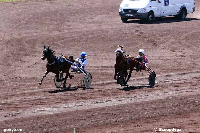 04/06/2015 - Vichy - Prix de Saint-Rémy-en-Rollat (gr A) : Arrivée