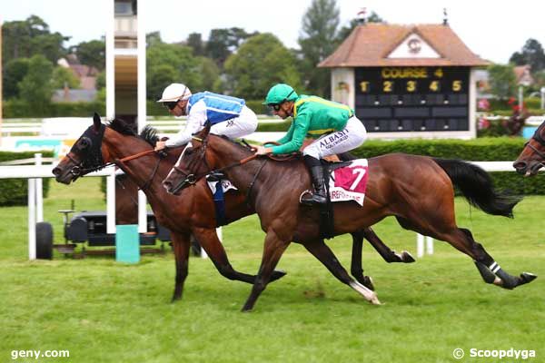 27/07/2024 - Clairefontaine-Deauville - Prix du Pays d'Auge : Ankunft