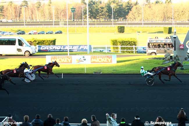 15/12/2013 - Vincennes - Prix de Château-Thierry : Arrivée