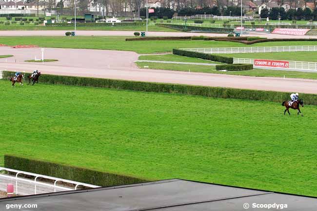 31/03/2015 - Enghien - Prix de Dinard : Ankunft