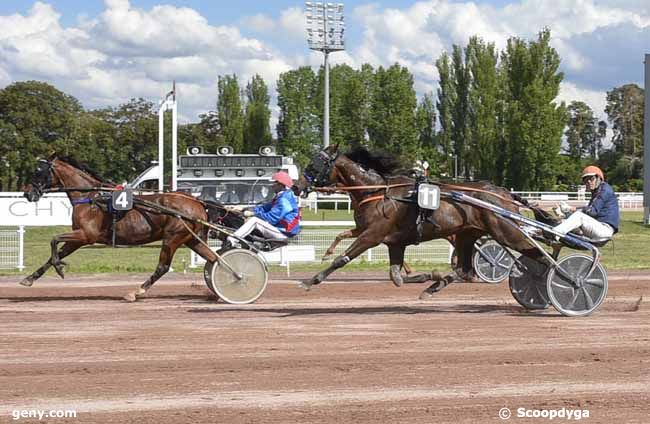 04/07/2023 - Vichy - Prix Jean-Michel Bazire : Ankunft