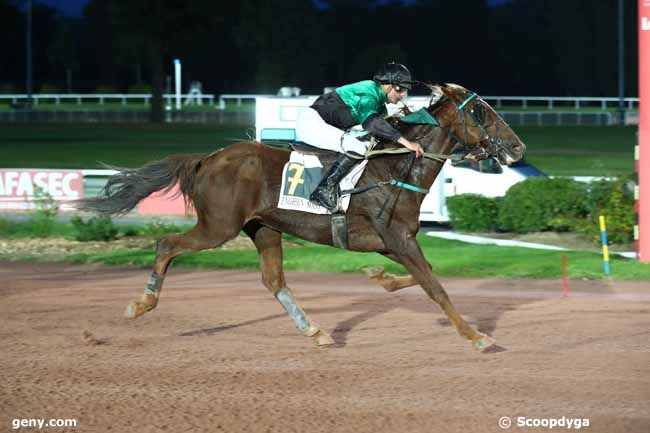 12/10/2023 - Enghien - Prix de la Place du Canada : Arrivée