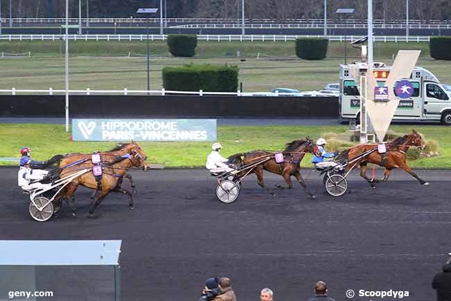 01/02/2024 - Vincennes - Prix de Feucherolles : Arrivée