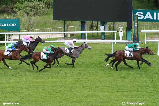 09/05/2025 - Saint-Cloud - Prix Rescousse : Arrivée
