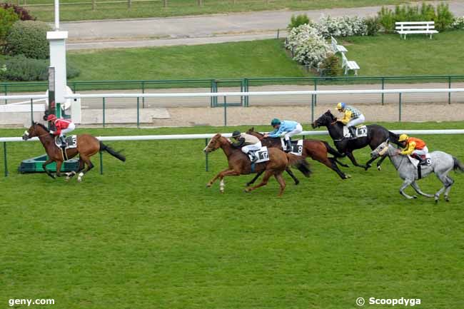 06/05/2010 - ParisLongchamp - Prix de Garches : Result