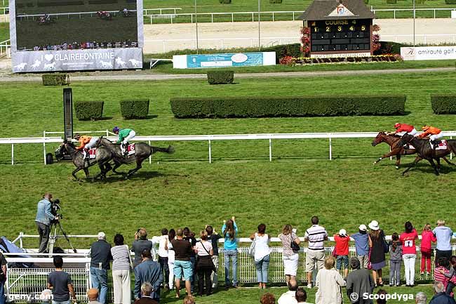 31/08/2011 - Clairefontaine-Deauville - Prix du Puits : Arrivée